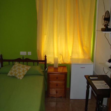 Hostal Duran Alora Luaran gambar