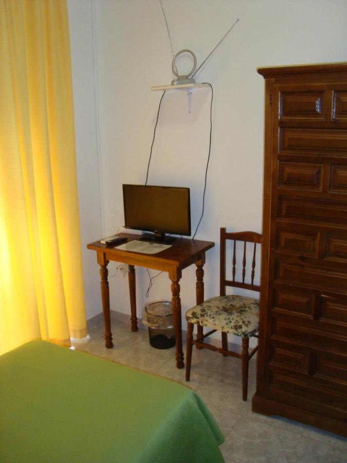 Hostal Duran Alora Luaran gambar