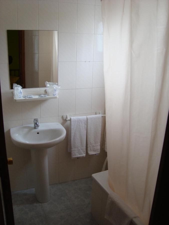 Hostal Duran Alora Luaran gambar