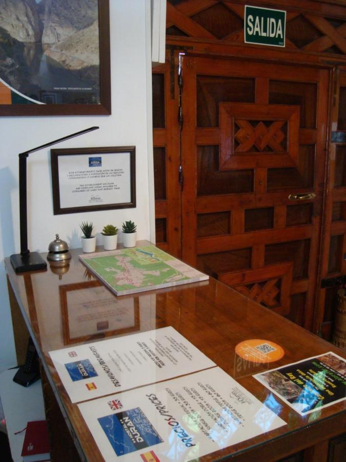 Hostal Duran Alora Luaran gambar